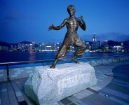 BruseLee Statue.jpg