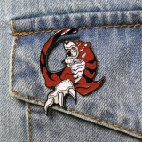 Shenmue-Pin-3